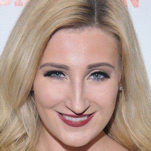 Holly Wolf Net Worth